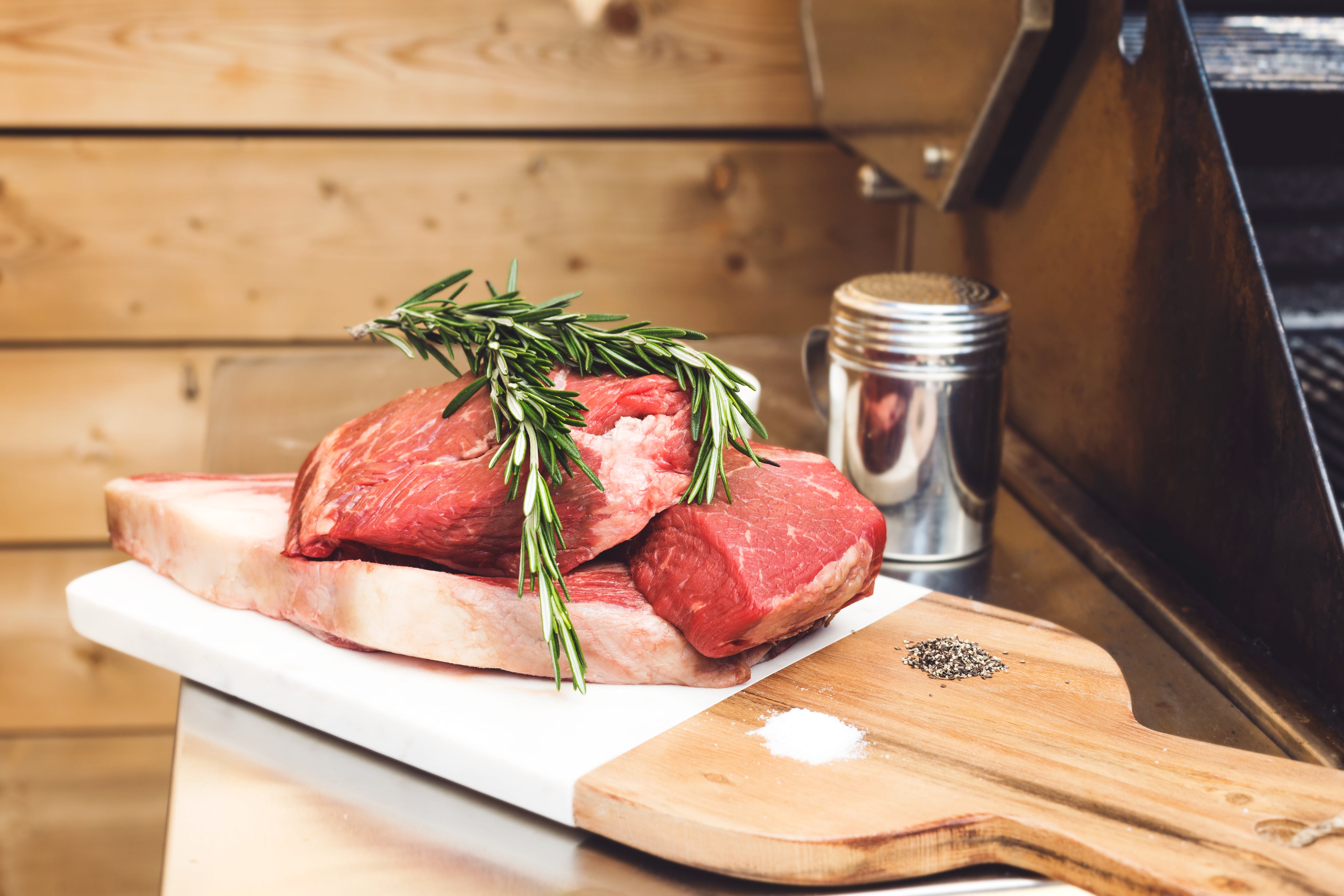 Fresh halal meat preparation